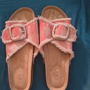 Sugar Coral Frayed Buckle Slides